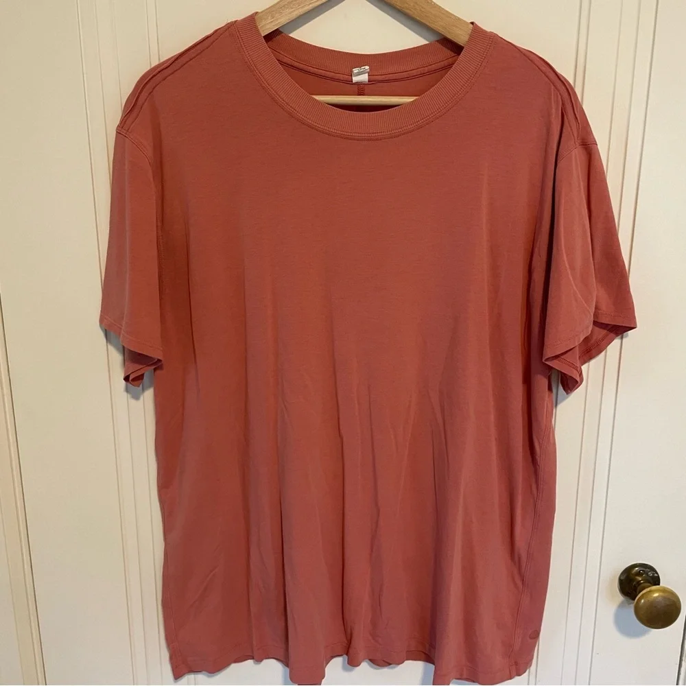 Lululemon All Yours Boyfriend‎ Tee Size 8 Pima Cotton